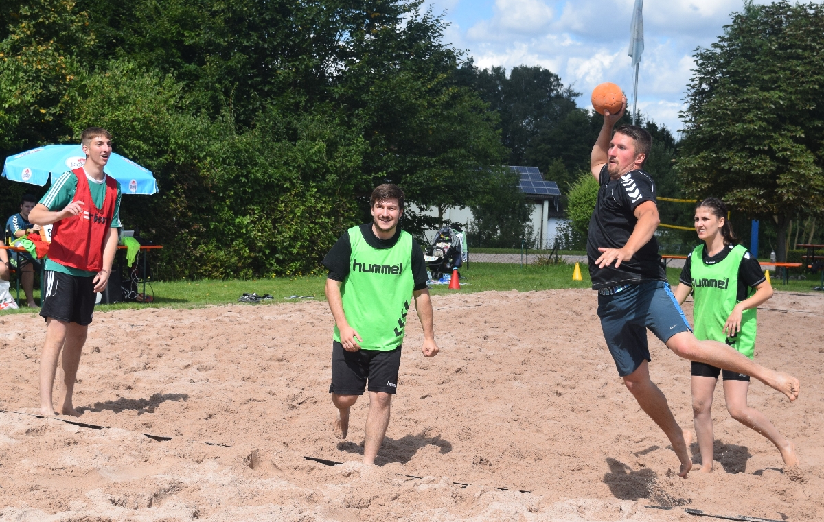 Beachhandball-Tag-011
