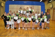Unsere erfolgreichen Springerinnen und Springer mit ihrem Trainerteam bei der Siegerehrung
