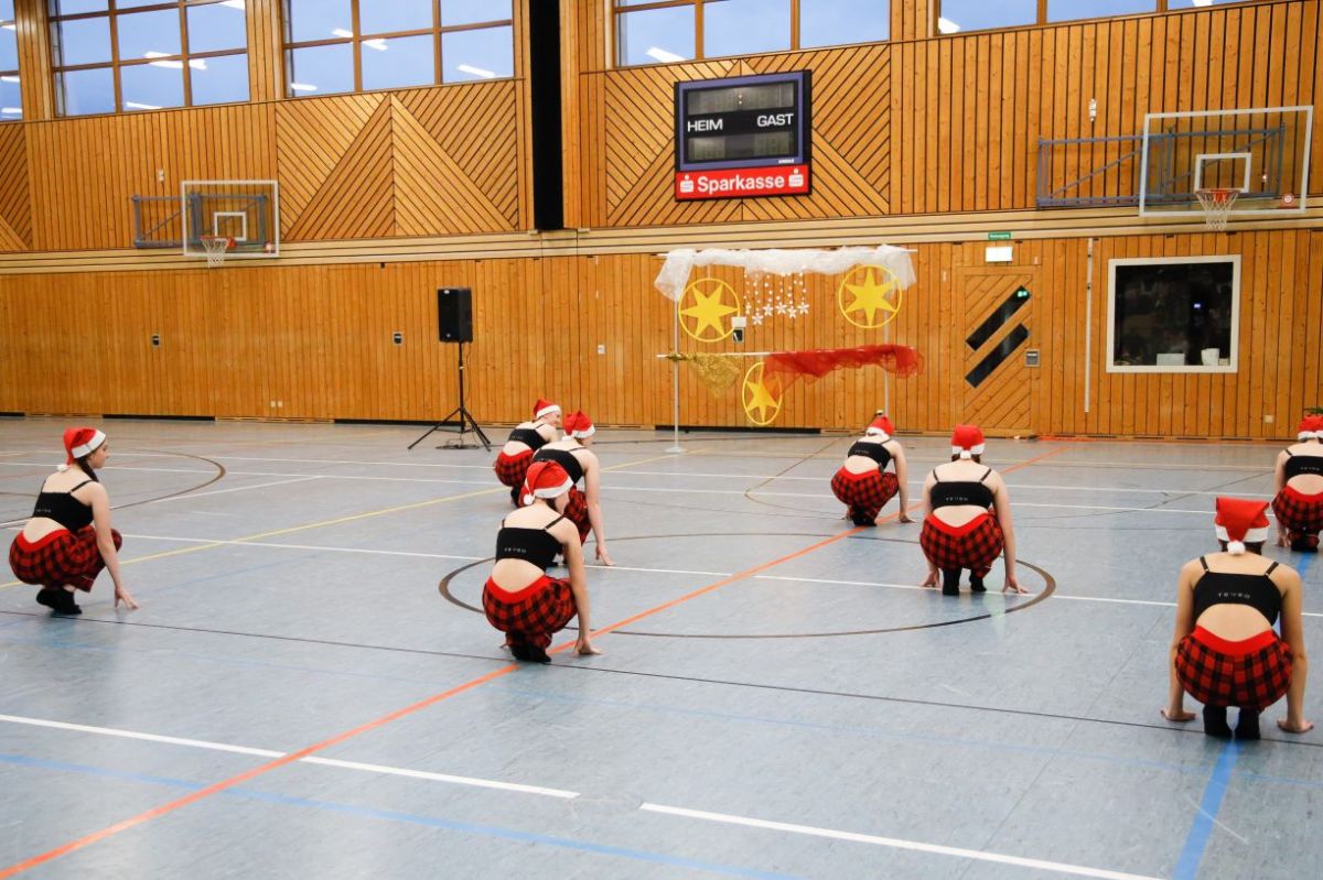 TVW_Weihn.Turnnachmittag_2022_0089