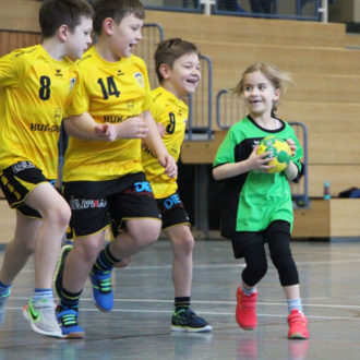 Toller Turniertag der Handball-Minis und der E-Jugend Toller Turniertag der Handball-Minis und der E-Jugend